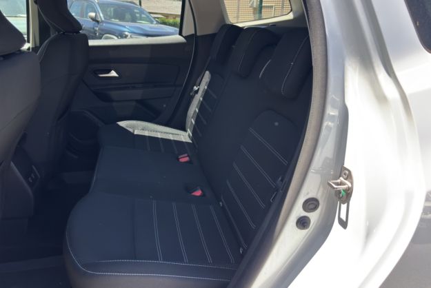 DACIA DUSTER 1.3 TCE 150 PRESTIGE 4X4