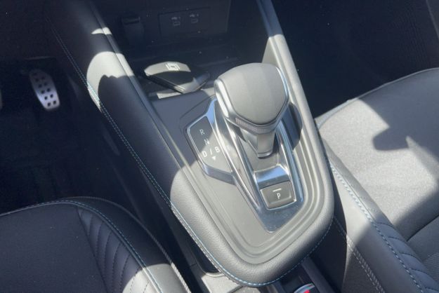 RENAULT CAPTUR E-TECH 145 ESPRIT ALPINE