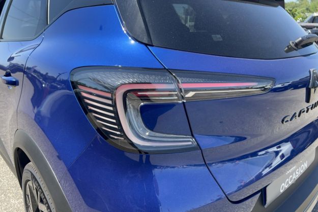 RENAULT CAPTUR E-TECH 145 ESPRIT ALPINE