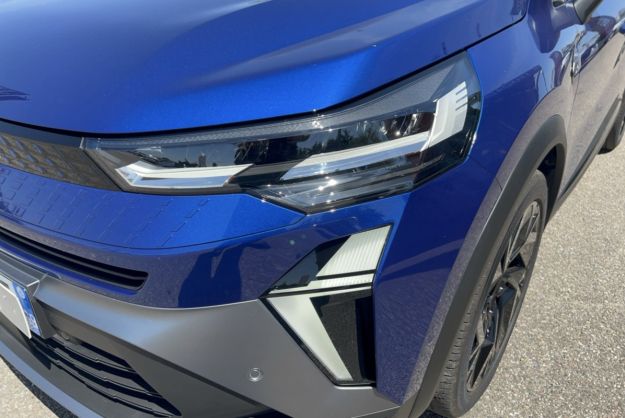 RENAULT CAPTUR E-TECH 145 ESPRIT ALPINE