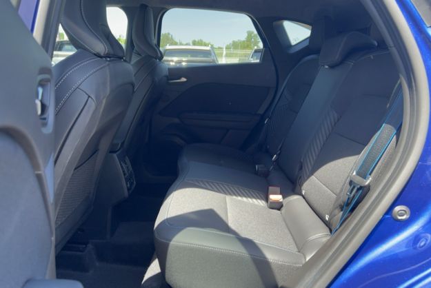 RENAULT CAPTUR E-TECH 145 ESPRIT ALPINE