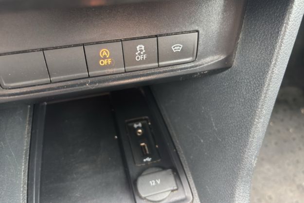 VOLKSWAGEN CADDY VAN 2.0 TDI 122 4MOTION