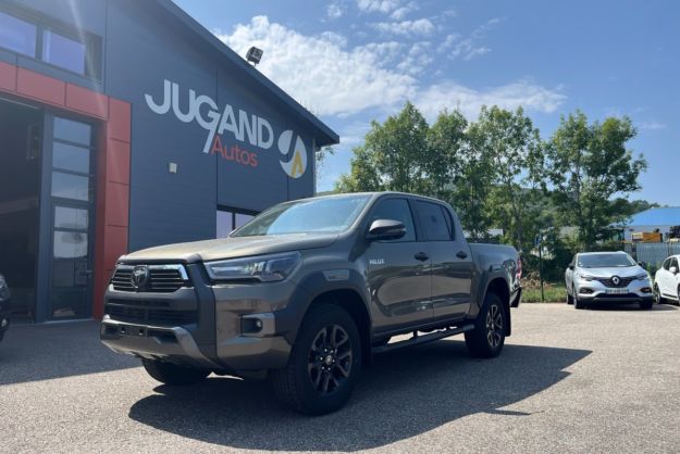 TOYOTA HILUX 2.8 204 BVA INVINCIBLE 4PL