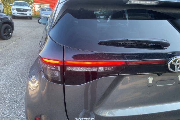 TOYOTA YARIS CROSS HYBRIDE 130 DESIGN PLUS