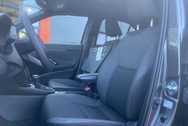 TOYOTA YARIS CROSS HYBRIDE 130 DESIGN PLUS