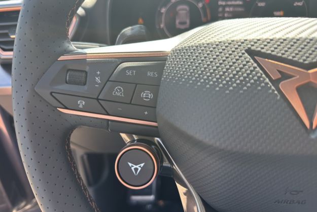CUPRA FORMENTOR TDI 150 DSG7 T.O BACQUETS