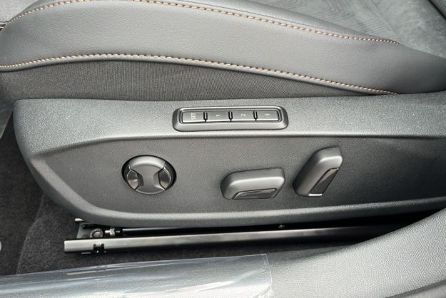 CUPRA FORMENTOR TDI 150 DSG7 T.O BACQUETS