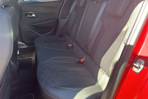 PEUGEOT 208 PURETECH 130 EAT8 GT PACK