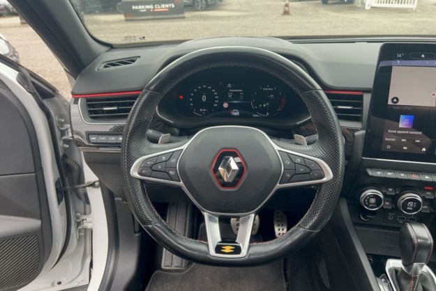 RENAULT ARKANA TCE 140 EDC7 RS LINE