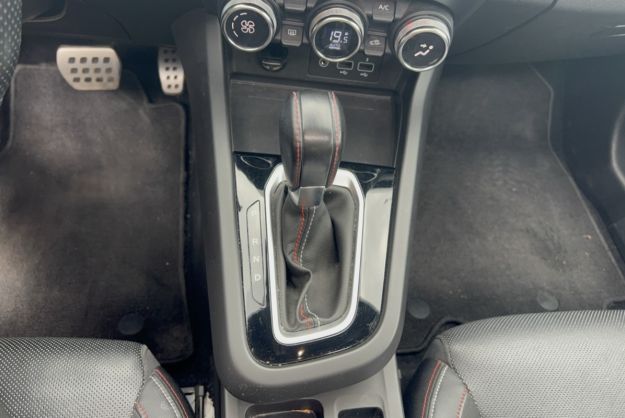 RENAULT ARKANA TCE 140 EDC7 RS LINE