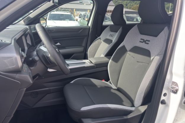 DACIA BIGSTER HYBRID 150 4X4 JOURNEY CITY