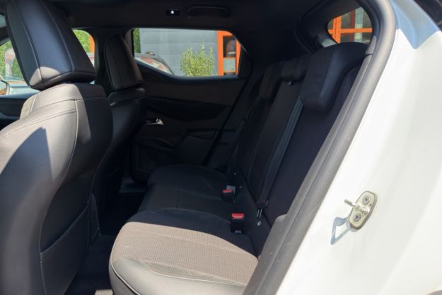 DS DS3 CROSSBACK 130 EAT8 PERFORMANCE LINE