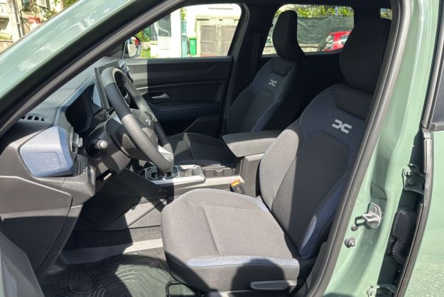 DACIA DUSTER ECO-G 120 BVA JOURNEY PK CITY