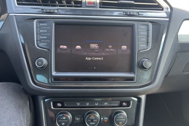 VOLKSWAGEN TIGUAN 2.0 TDI 150 BLUEMOTION