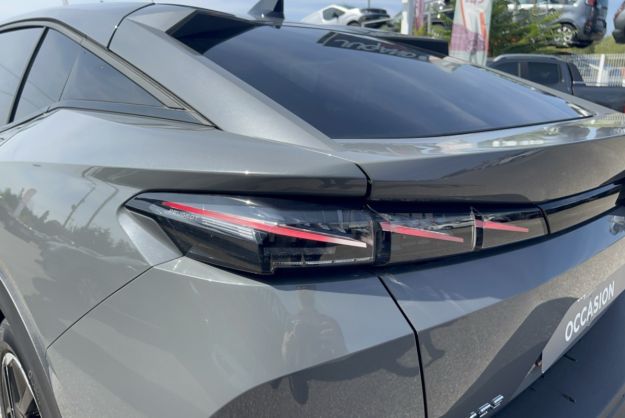 PEUGEOT 408 HYBRID 145 GT PK ALCANTARA 360