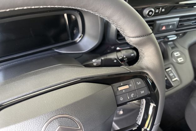 CITROEN BERLINGO BLUEHDI 130 EAT8 MAX 5PL N1
