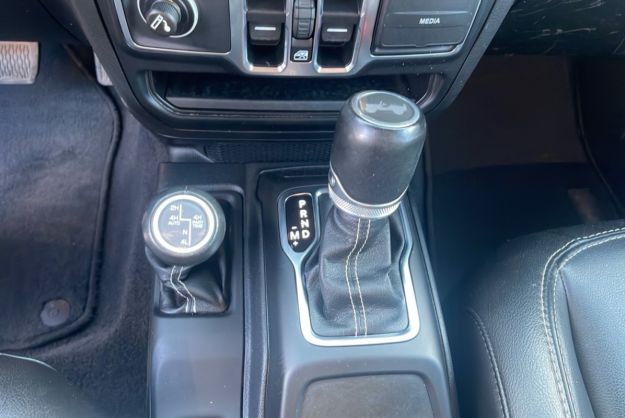 JEEP WRANGLER UNLIMITED 2.0 4XE 380 PHEV 80TH