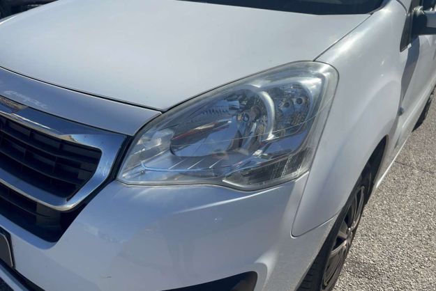 PEUGEOT PARTNER 1.2 110 CH TEPEE