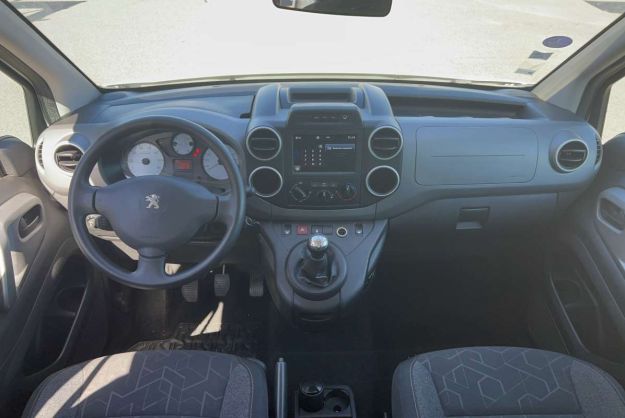 PEUGEOT PARTNER 1.2 110 CH TEPEE