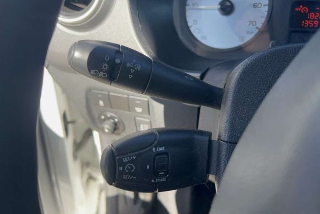 PEUGEOT PARTNER 1.2 110 CH TEPEE