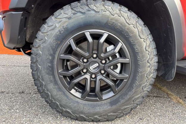 FORD RANGER RAPTOR 3.0 V6 292 E-AWD 292 BVA10