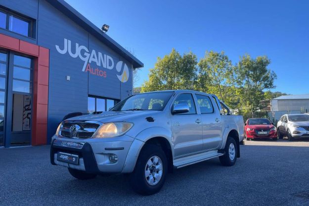 TOYOTA HILUX 3.0 171 LEGENDE 2CAB BVM5