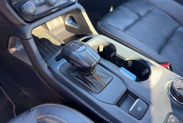 FORD RANGER 2.0 205 WILDTRAK SUPERCAB RIDEAU