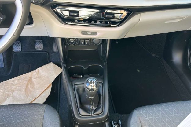 SUZUKI SWIFT 1.2  HYBRID ALLGRIP PRIVILEGE