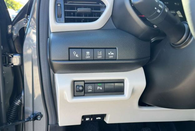 SUZUKI SWIFT 1.2  HYBRID ALLGRIP PRIVILEGE