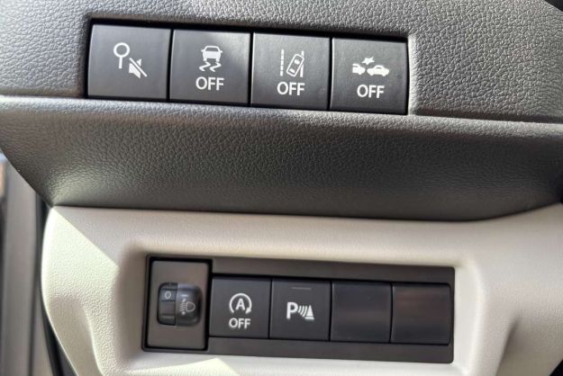 SUZUKI SWIFT 1.2 HYBRID ALLGRIP PRIVILEGE