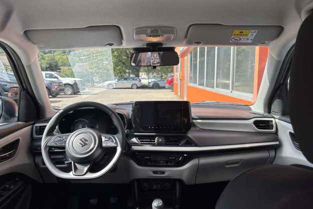 SUZUKI SWIFT 1.2 HYBRID ALLGRIP PRIVILEGE