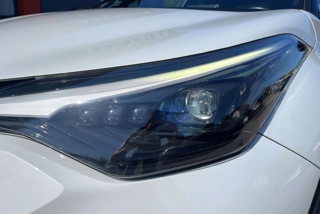 TOYOTA C-HR 2.0 HYBRIDE 184 GR SPORT