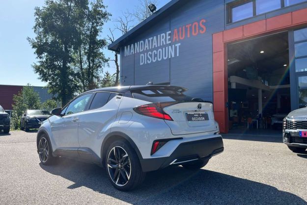 TOYOTA C-HR 2.0 HYBRIDE 184 GR SPORT