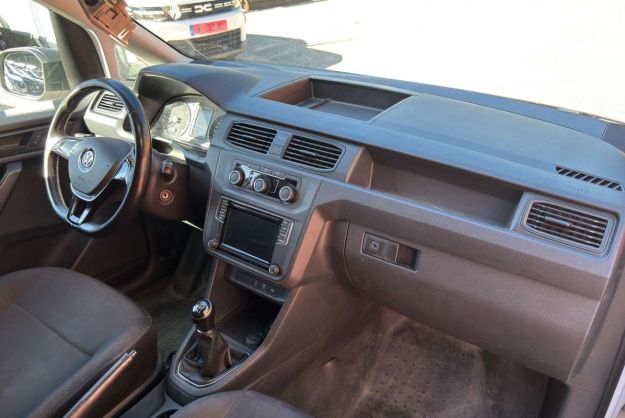 VOLKSWAGEN CADDY 2.0 TDI 122CH 4 MOTION
