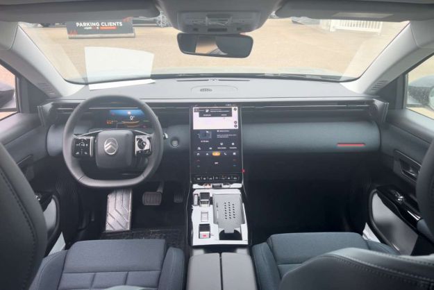CITROEN C5 AIRCROSS HYBRID 145 PLUS PK DRIVE
