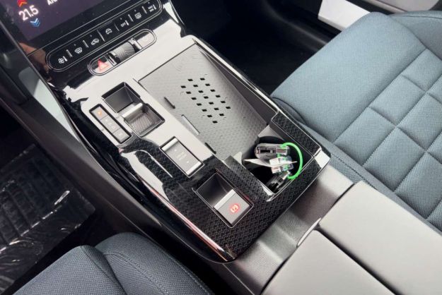 CITROEN C5 AIRCROSS HYBRID 145 PLUS PK DRIVE