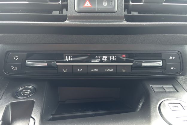 PEUGEOT RIFTER BLUEHDI 130 EAT8 ALLURE