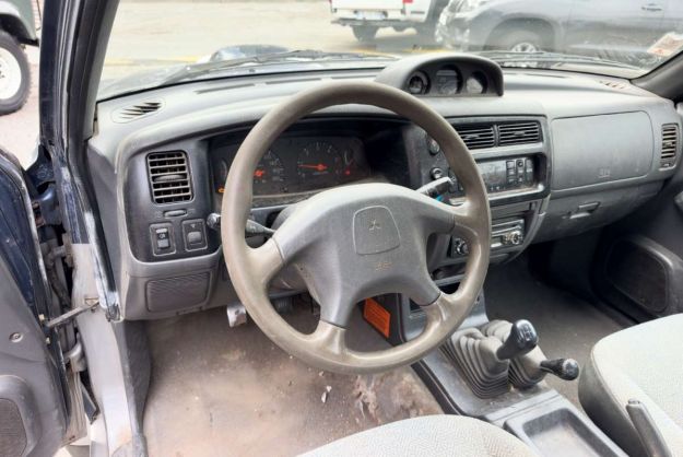 MITSUBISHI L200 2.5 115 GLS